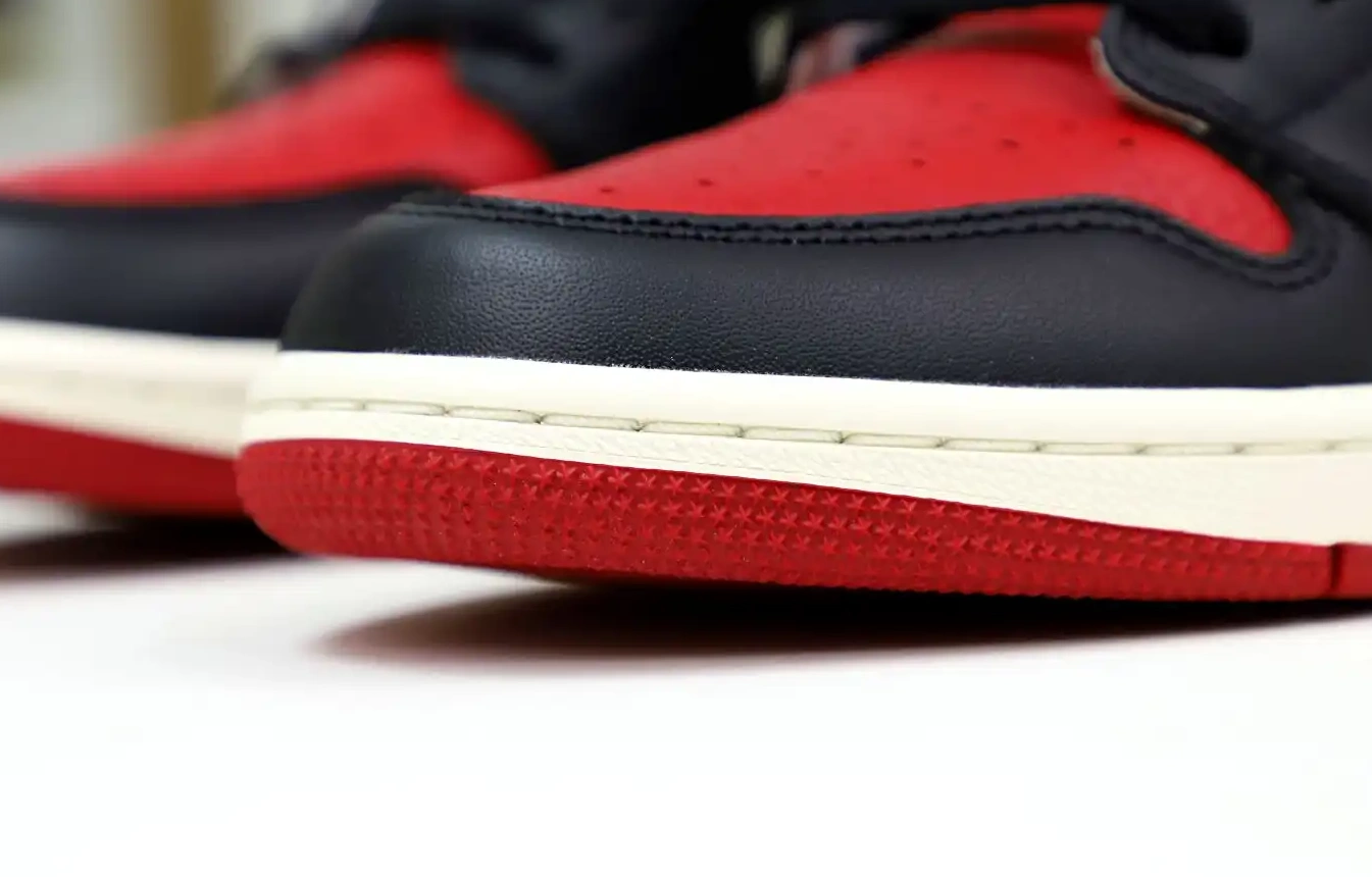 AIR HIGH TOE' RETRO JORDAN 'BRED 1 OG 0706